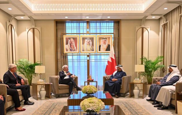 معالي وزير المالية والاقتصاد الوطني يستقبل رئيس جمعية المشروعات الفرنسية 
